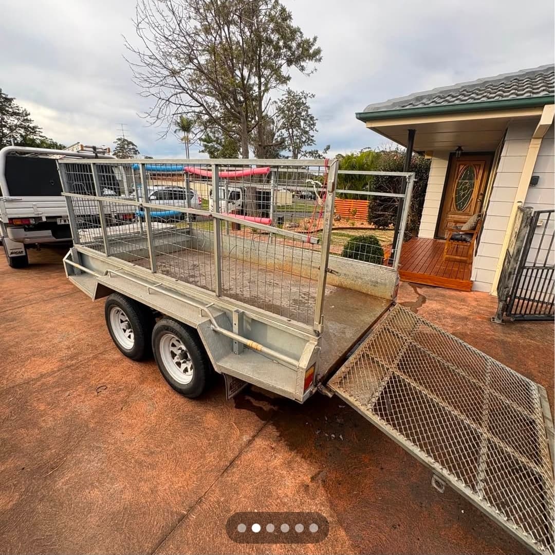 10x5 Cage Trailer with drop down ramp